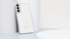 Amazon Sale: सैमसंग स्मार्टफोन्स के अलावा इन फोन्स पर मिल रहा है बंपर डिस्काउंट, जानिए कीमत ऑफर
