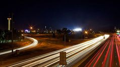 iPhone पर सीक्रेट कैमरा फीचर के साथ शानदार लाइट ट्रेल तस्वीरें कैसे लें, जाने सभी स्टेप यहां