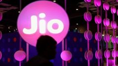 Jio ने Roam More प्रीपेड प्लान किया लॉन्च, ज्यादा डेटा ,कॉलिंग मिनट के साथ मिलेगा इतना सबकुछ,जानें