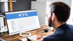 KYC Update: अब घर बैठे अपडेट करें KYC, इन आसान स्टेप्स को करें फॉलो