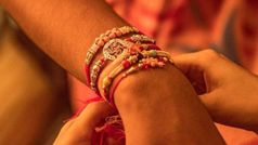 Raksha Bandhan Gifts: स्मार्टवॉच, ईयरबड्स के साथ इन गैजेट को कर सकते हैं गिफ्ट