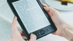 ई-पेपर डिस्प्ले क्‍या है, ये कैसे काम करता है?