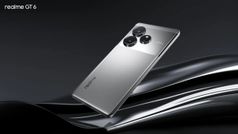 Realme GT 6 की पावरफुल प्रोसेसर के साथ आज होने जा रही एंट्री, जानें कीमत व फीचर्स
