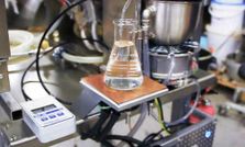 చెమటను మంచినీరుగా మార్చే యంత్రం!