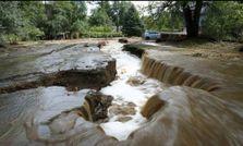 ప్రళయం సృష్టించిన వరదలు!