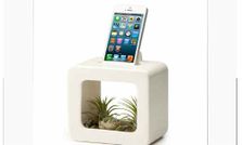 క్రియేటివ్ ఐఫోన్ స్టాండ్స్!