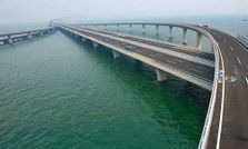 ఆశ్చర్యపరిచే వారధులు!!