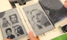 మూడు డిస్‌ప్లేలతో ఫోల్డబుల్ స్మార్ట్‌ఫోన్