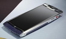 అమ్మో... ఈ ఫోన్ ధర అక్షరాలా రూ.6,70,000