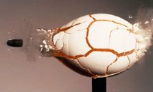 అలా పేల్చారు.. ఇలా చిత్రీకరించారు!