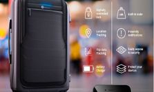 బ్లూస్మార్ట్ సూట్‌కేస్: ప్రయాణంలో మీకు పర్సనల్ అసిస్టెంట్