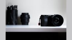 ఉచితంగా  Sony DSLR గెలుచుకునే అవకాశం ! వదులుకోవద్దు