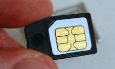 സാധാരണ സിം കാര്‍ഡ് എങ്ങനെ മൈക്രോ സിം ആക്കി മാറ്റാം?