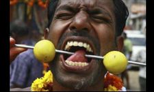 ഇവര്‍ മനുഷ്യരോ അതിമാനുഷരോ???