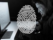 ഹാക്കര്‍മാര്‍ക്ക് നിങ്ങളുടെ ആധാര്‍ ബയോമെട്രിക്‌സ് എടുക്കാം: സൂക്ഷിക്കുക!