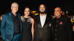 ഷെർവാണിയിൽ മുങ്ങിയ സിലിക്കൺ വാലി: ടെക് കരുത്തരെ അ‌ണിനിരത്തിയ അ‌ംബാനിക്കല്യാണം