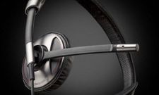 Plantronics Introduces Blacktop 500 Commercial Driver Headset