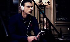 Ferrari F1: Logic3 Outs Headphone Range featuring Noise Cancelling R300