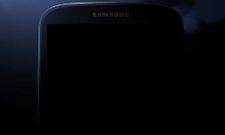Samsung Posts Galaxy S4 Teaser Picture on Facebook and Twitter, Same Silhouette as Galaxy S3