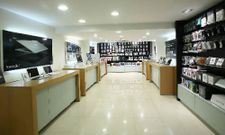 Apple Plans 'Great Investments' in India: Envisions 200 New Stores by 2015