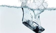 Top 5 Latest Waterproof Smartphones Launched in 2013