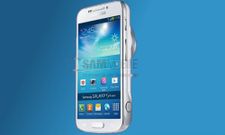 Samsung Galaxy S4 Zoom First Photos Leaks: Threat Alert for Nokia EOS ?