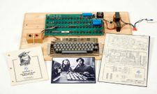 Rare Apple 1 To Go Under Hammer: Could Fetch $500,000