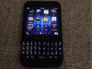 BlackBerry Q5: Hands on Review