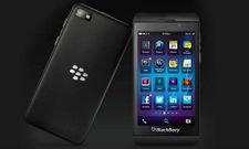 BlackBerry Z10 Challengers: Top 5 Smartphones Priced under Rs 30,000