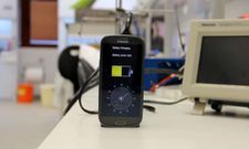StoreDot Claims To Charge Your Phone Battery in 30 seconds