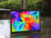 Galaxy Tab S 10.5: 7 Things Samsung Tablet Can Do Which Makes it Better Than iPad