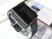 Facebook Messenger For Samsung Gear Live, LG G Watch Rolls Out: You Can Send Voice Messages Too