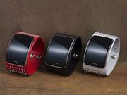 Samsung Gear S Goes Glam, Special Diesel Black Gold Edition Introduced