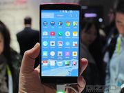 LG G Flex 2 First Look: Here's A Powerful Bendable Smartphone That Can Heal Itself From Scratches