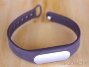 Xiaomi Mi Band First Look: Cheap and Works Best for India
