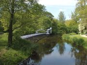 Cross Amsterdam canal on 3D Printed Bridge