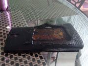 OnePlus One explodes while on charge: Battery reportedly the culprit!