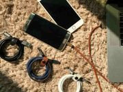 This Single Cable Can Charge Both Apple iPhones and Android Phones