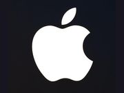 Trump Urges Apple to Manufacture iPhones, iPads, Macs in the US, Offers Huge Tax Cut