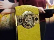 Why Chinese are Upset Over This Pricey Golden Smartphone