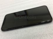 iPhone 8 leak shows vertical dual rear camera and bezel-less display