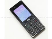 Jio Phone first impression: Jio is back with a new dominator