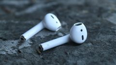 Apple AirPods 2 will respond to 
