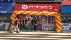 Motorola opens 'Moto Hub' in Punjab