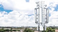 Ericsson launches new network solutions to enable a smooth transition from 4G to 5G