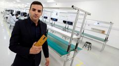 Meet the eco-friendly Android smartphone made of cork