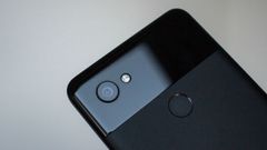 Google Pixel 3 and Pixel 3XL listed on FCC, wireless charging confirmed