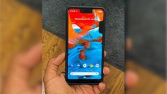 This Google Pixel 3XL glitch makes a second notch appear on the screen