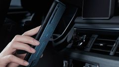 This wireless charging case adds wireless charging support to Huawei P30