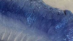 NASA releases astounding image of landslides on Mars
